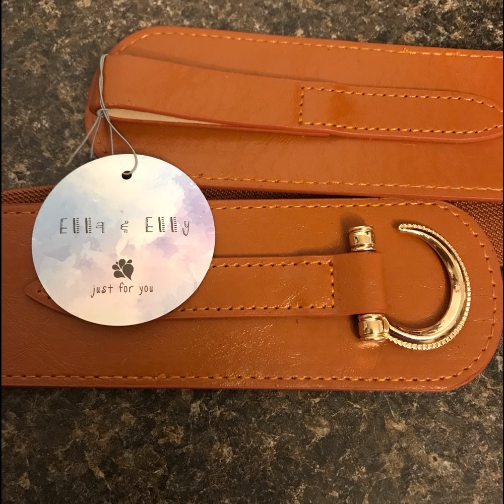 Ella and Elly Brown Hook-Loop waist belt NWT